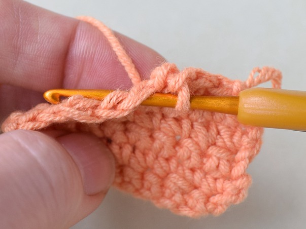 Hilfeseitenbild für 'Schlaufen mit festen Maschen'