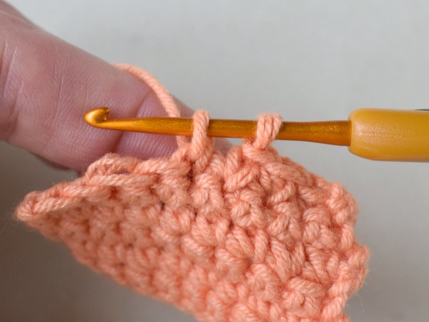 Hilfeseitenbild für 'Schlaufen mit festen Maschen'